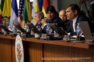 Intervención del Presidente del Ecuador Rafael Correa en la Asamblea General de la OEA 2012 | Cancillería Ecuador / Attribution-ShareAlike 2.0 Generic (CC BY-SA 2.0)
